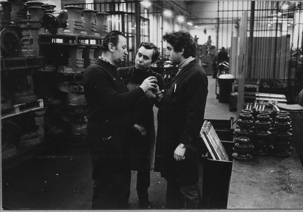    in officina